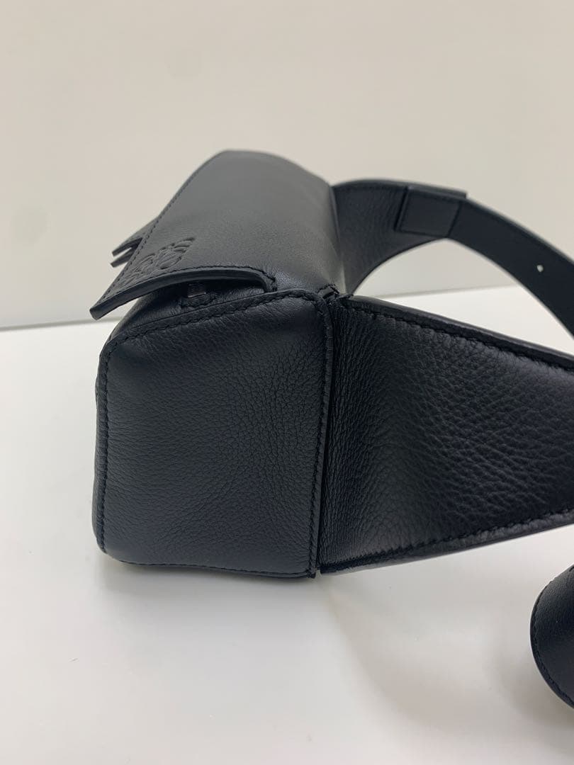 LOEWE パズル バムバッグ ミニ ブラック