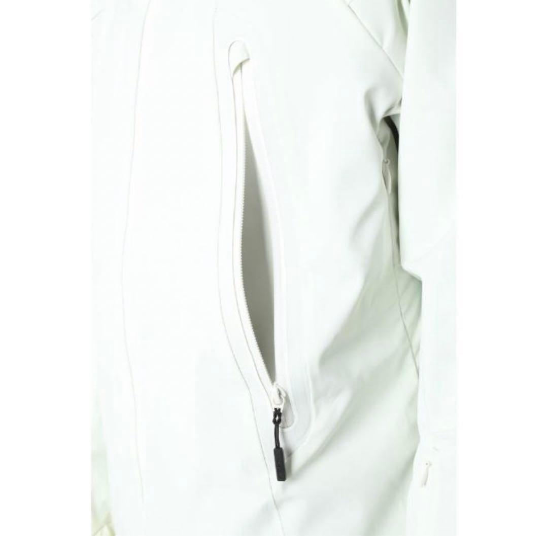 DESCENTE デサント　メンズスキーウェア　ルミナスホワイト　新品未使用