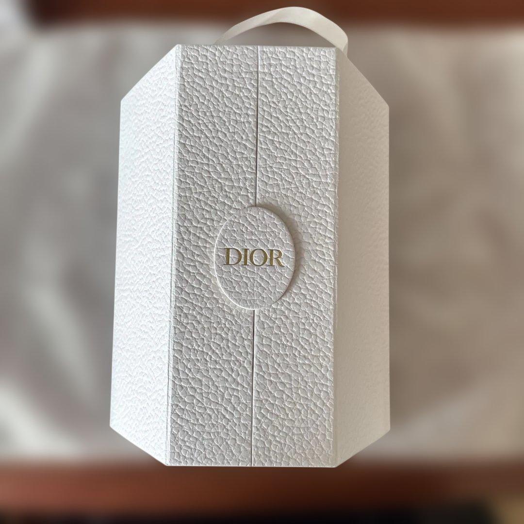 Dior モンテーニュ　コフレ　ホリデー　2021