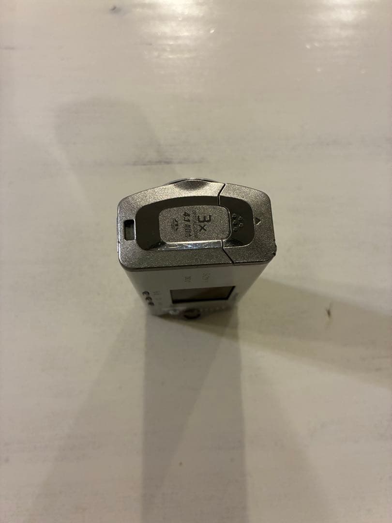 Sony サイバーショットDSC-L1 コンパクトデジタルカメラ　シルバー