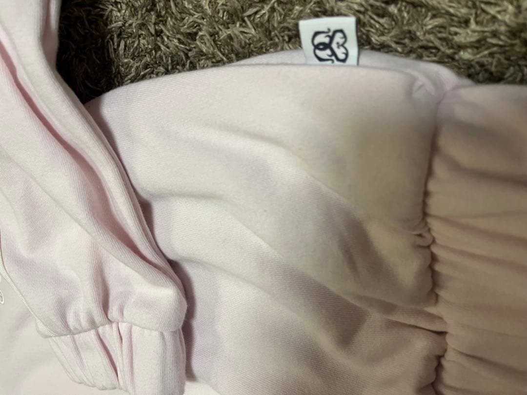 お値下げしました！SNIDEL UVカットフーディパーカー セットアップ　上下