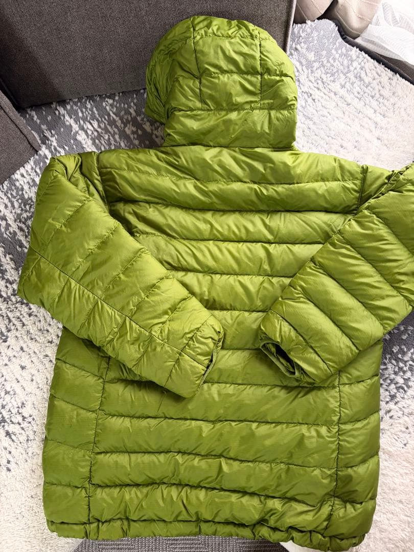 mont-bell モンベルコロラドパーカー ダウンリバーシブル黄緑 M