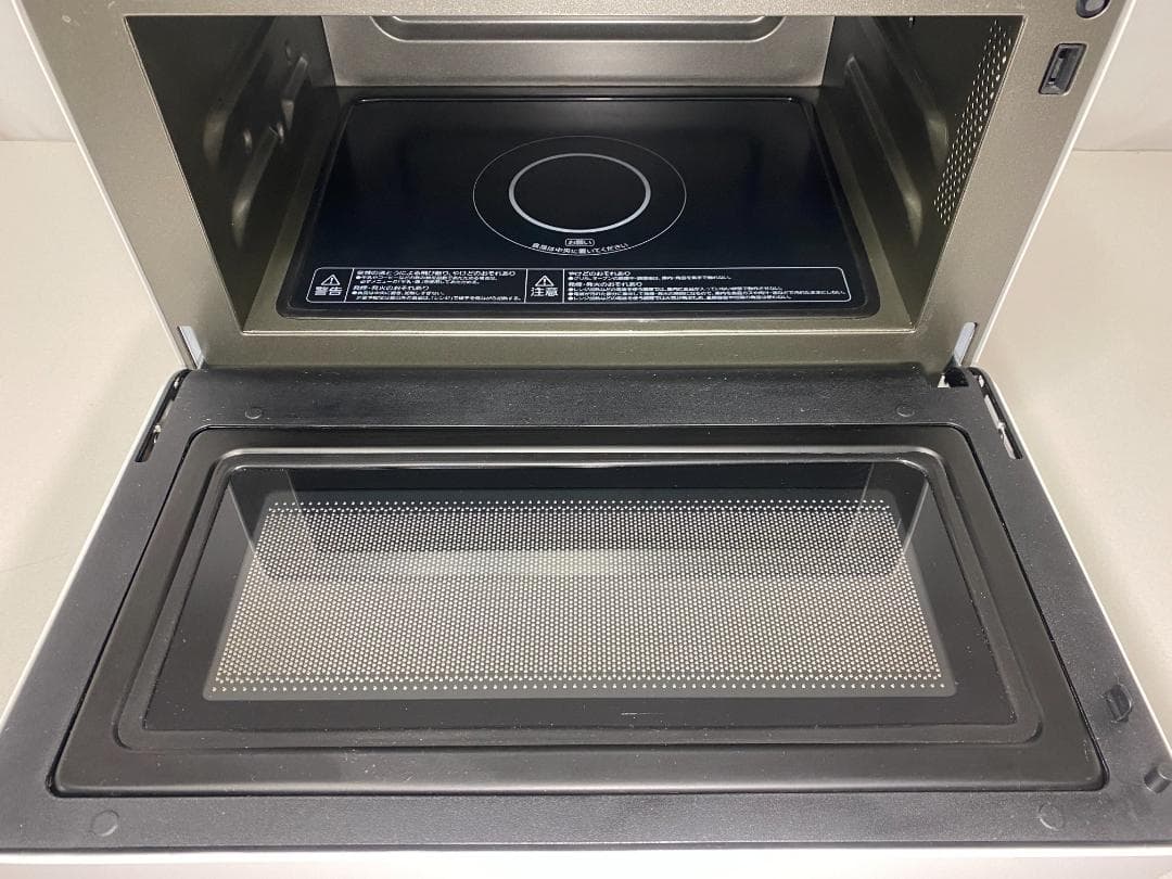 アイリスオオヤマ　オーブンレンジMO-F1808-CW 2022年製