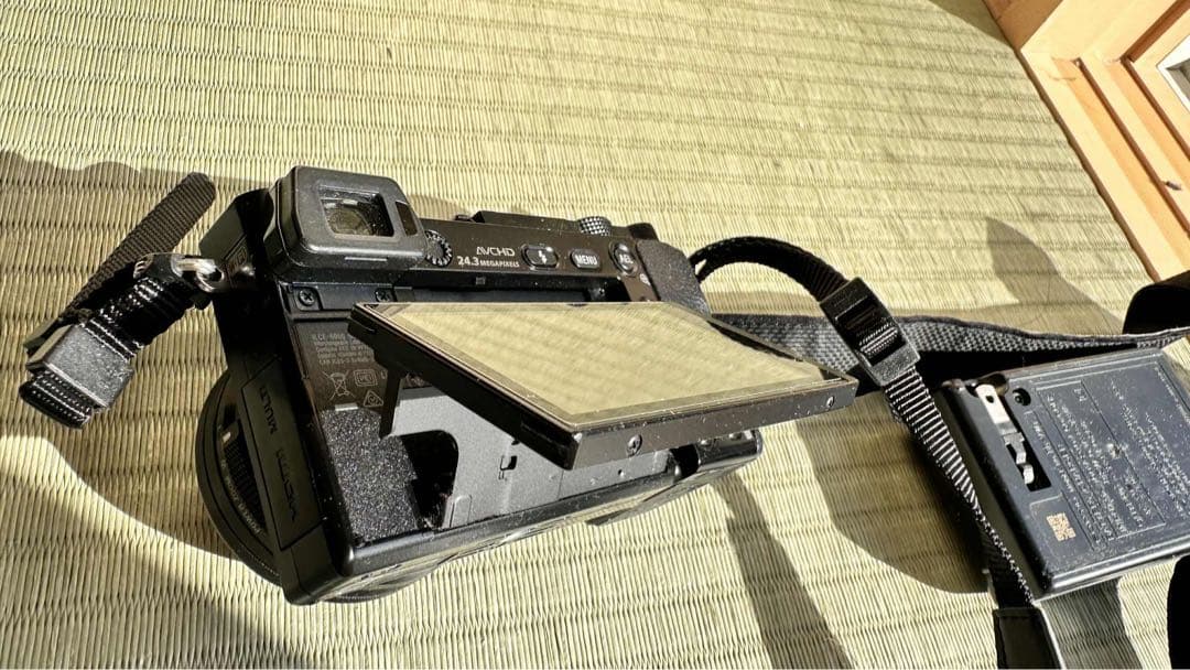 【得大セール】SONY ミラーレス一眼 α6000