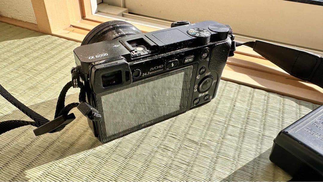 【得大セール】SONY ミラーレス一眼 α6000