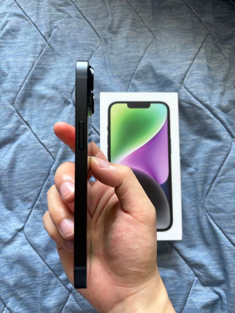 超美品　Apple iPhone 14 128GB SIM フリー