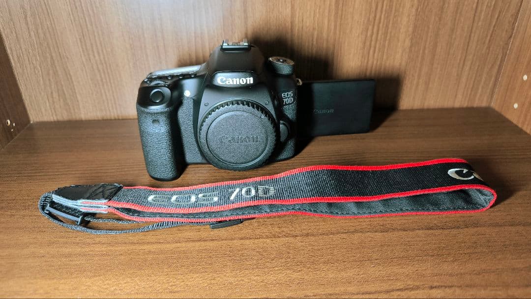 Canon EOS 70D 本体 (ジャンク)