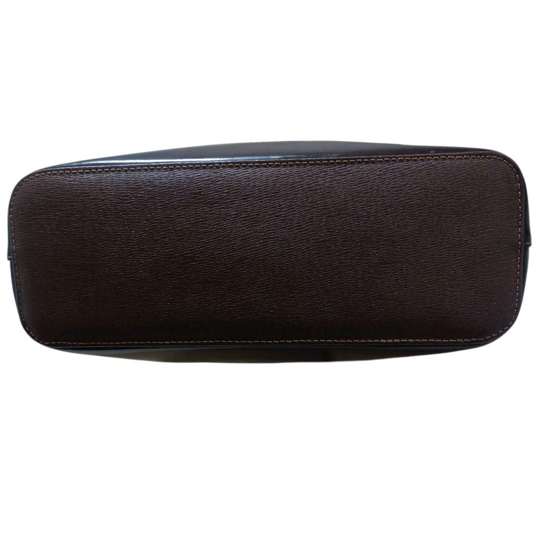 ✨BURBERRY 裏地ノバチェック サフィアーノレザー ハンドバッグ