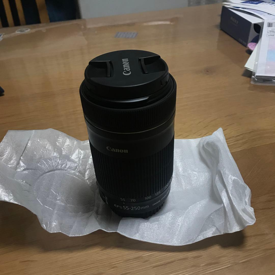 新品未使用 キャノン EF-S55-250mm F4-5.6 IS STM 望遠