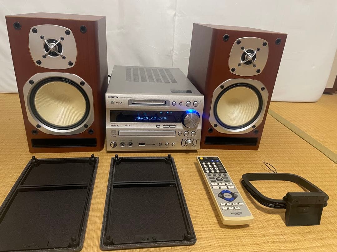 ONKYO ミニコンポ　FR-N7FX CD・MD・USB 動作確認済み　美品