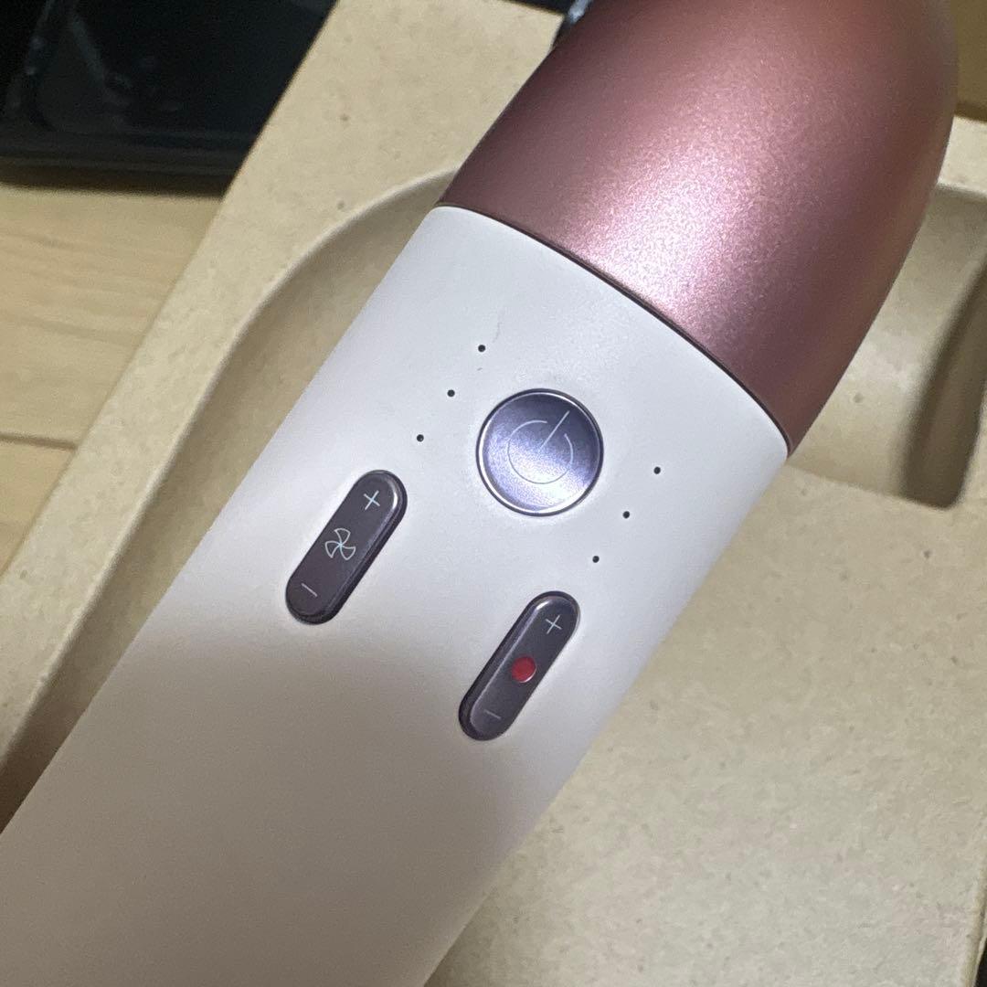 【破格！】ダイソンドライヤー　ピンク