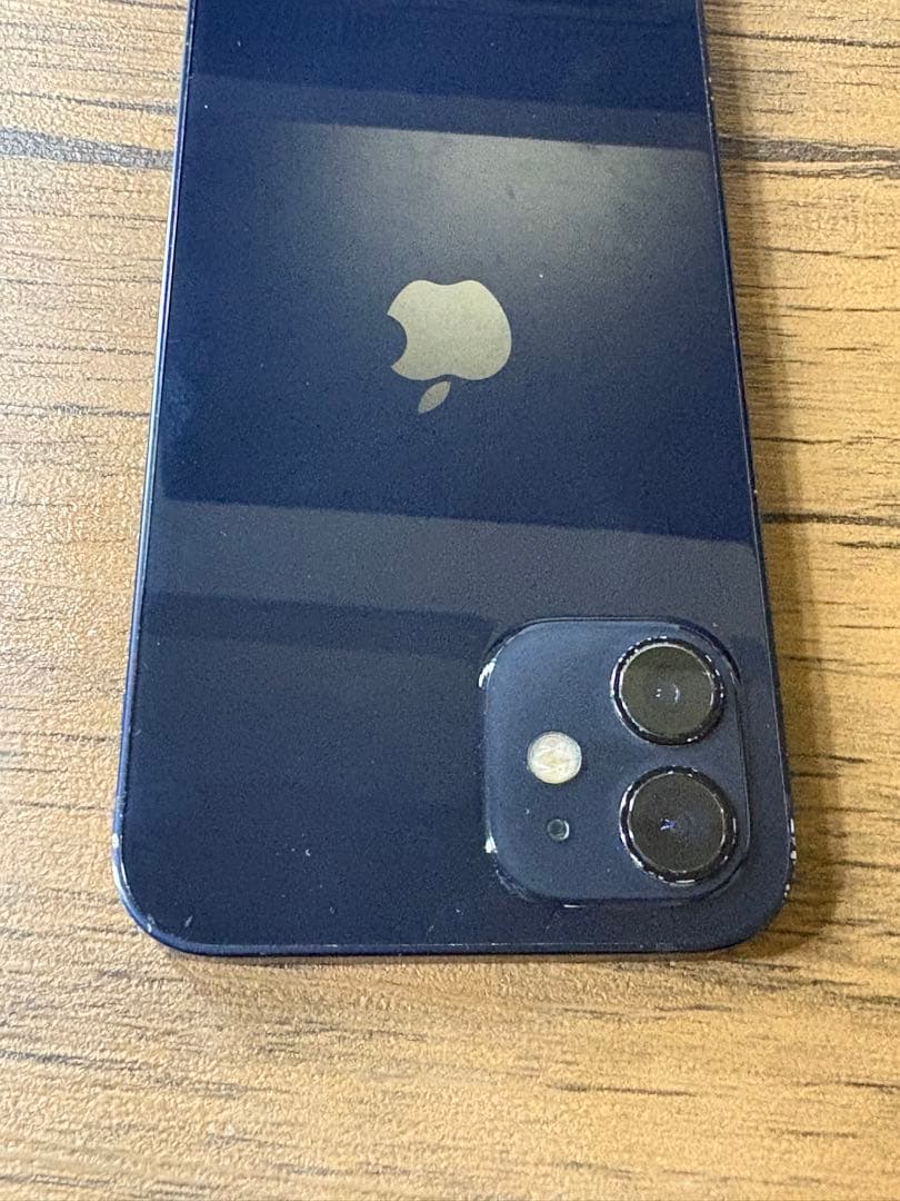 Apple iPhone 12 ブラック 本体 画面ひびあり