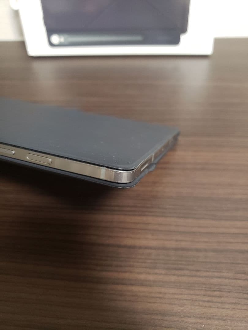 Galaxy Tab S9 FE WiFiモデル 純正カバー付き