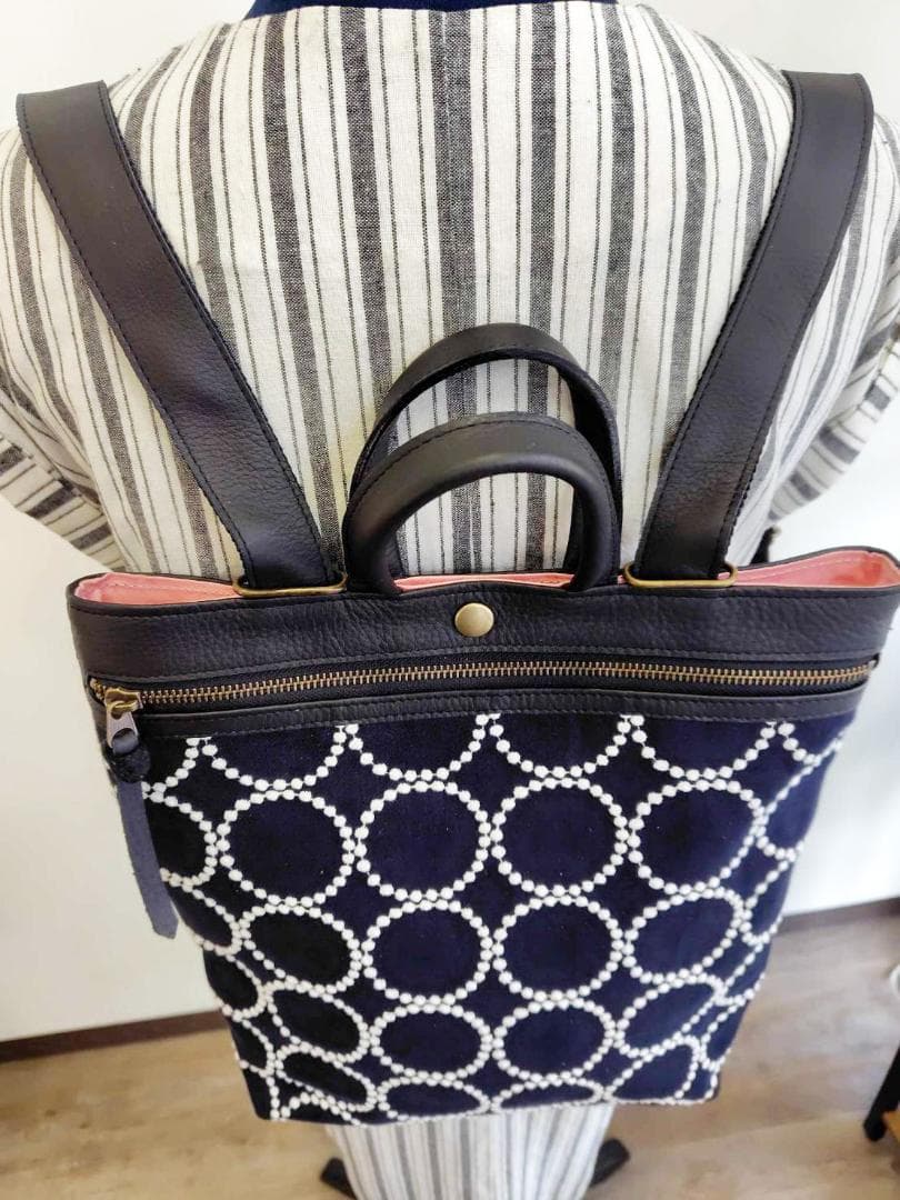 【専用】/2025tambourineタンバリンネイビー×白/牛革A4トー