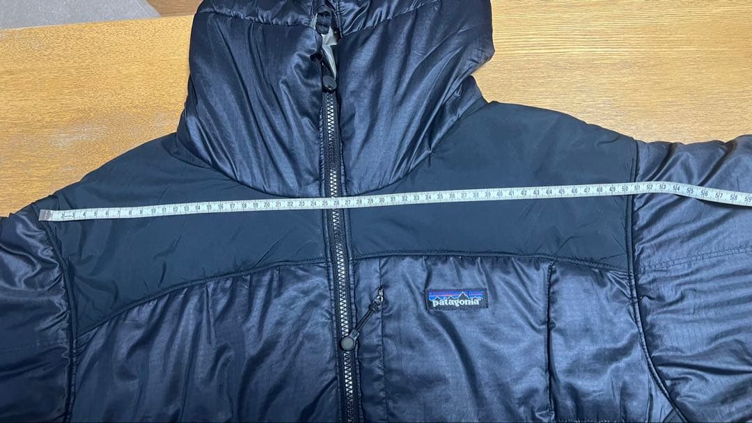 Patagonia パタゴニア　DASPARKA ダスパーカー　黒色