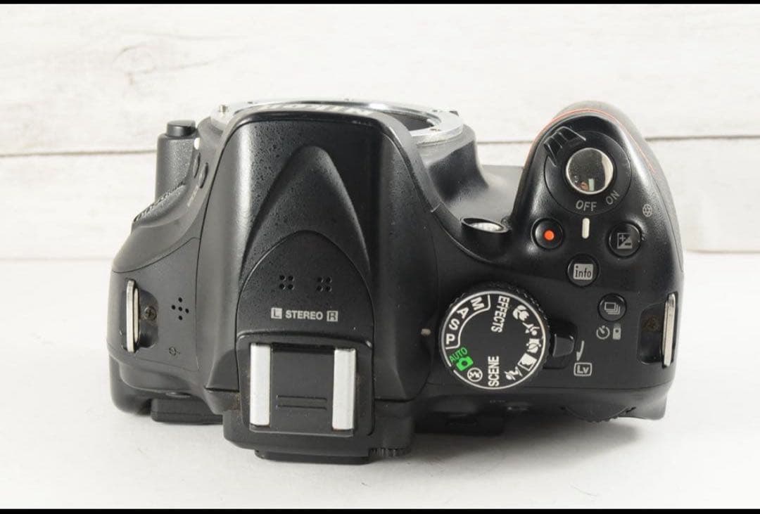 Nicon D5200 一眼レフ