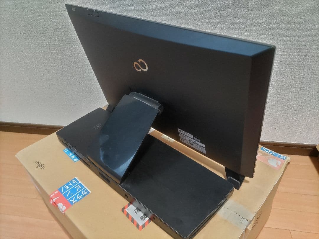 富士通　デスクトップパソコン　ESPRIMO WH77/M CORE i7