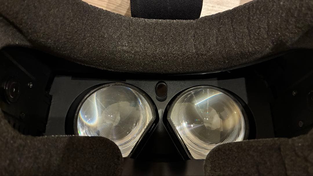 HTC VIVE PRO VRヘッドセット ベースステーション