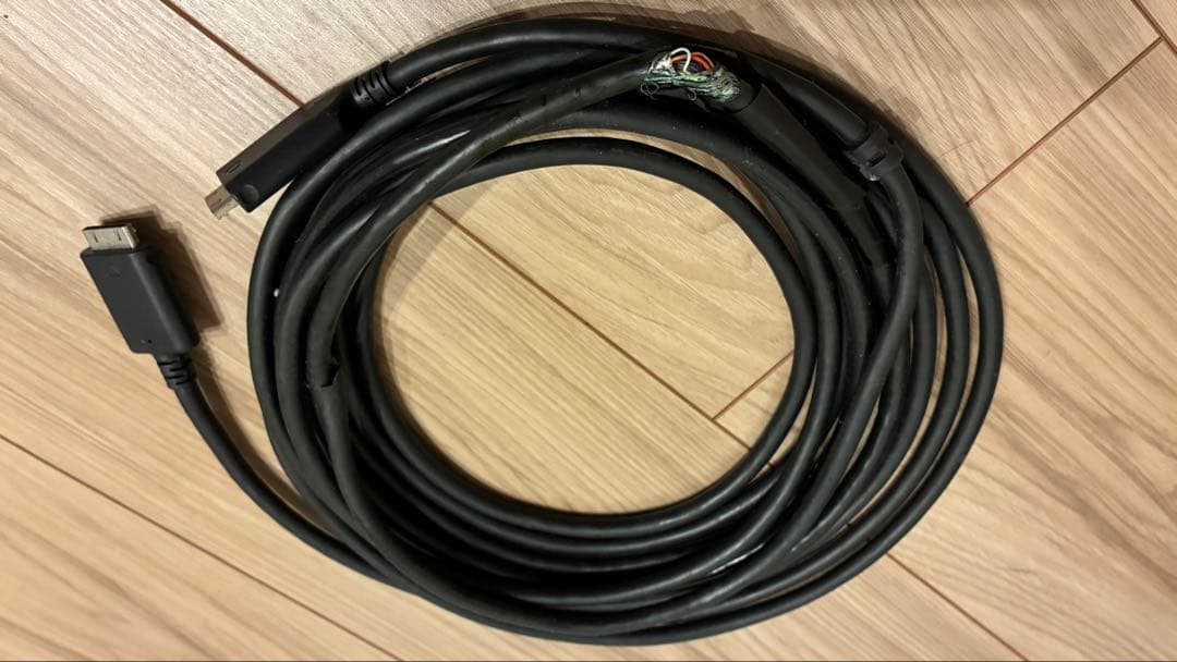 HTC VIVE PRO VRヘッドセット ベースステーション