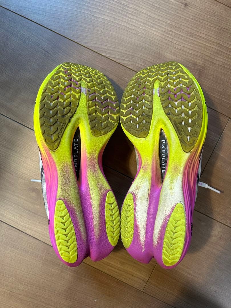 プーマ ディヴィエイトニトロエリート3 25.5cm