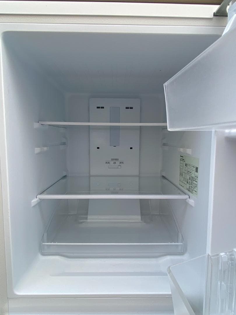 A692♠️パナソニック ノンフロン冷蔵庫「NR-B16C2-W」2024年製