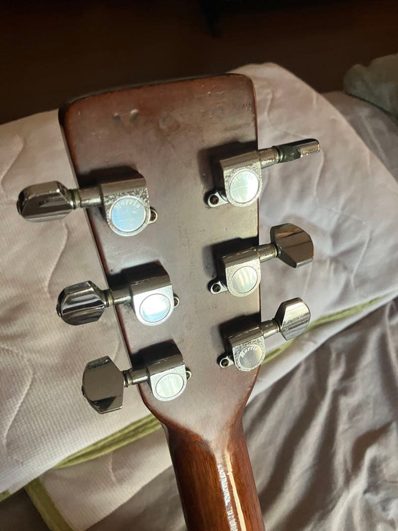 morris モーリス　W-40 アコースティックギター