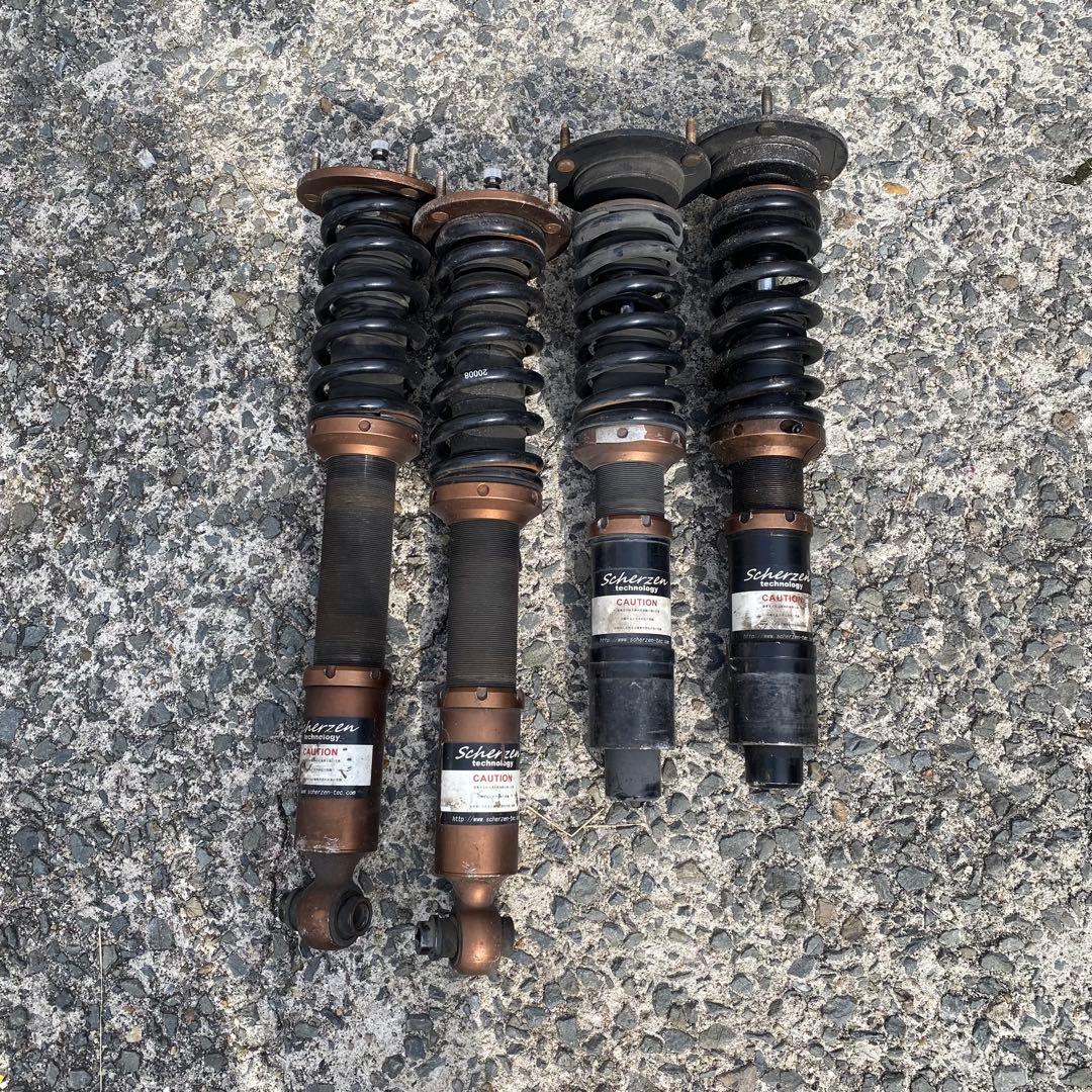  E60 5serieスプリング付きショックアブソーバー 4本セット