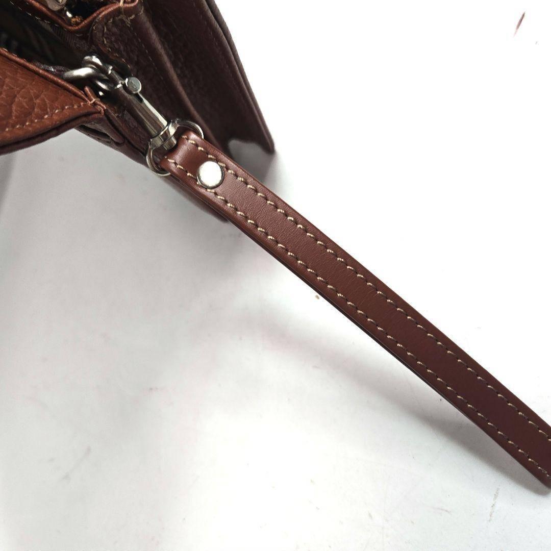 ほぼ未使用 BURBERRY クラッチバッグ 鍵完備 シボレザー