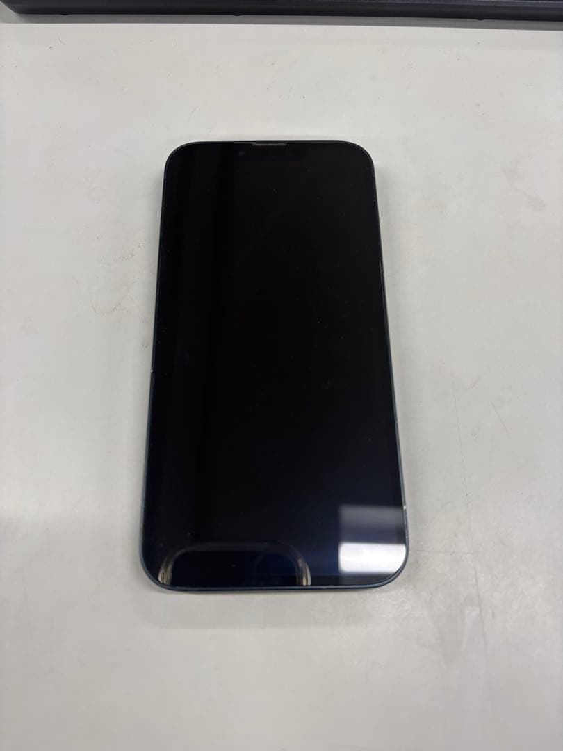 Apple iPhone 14 本体