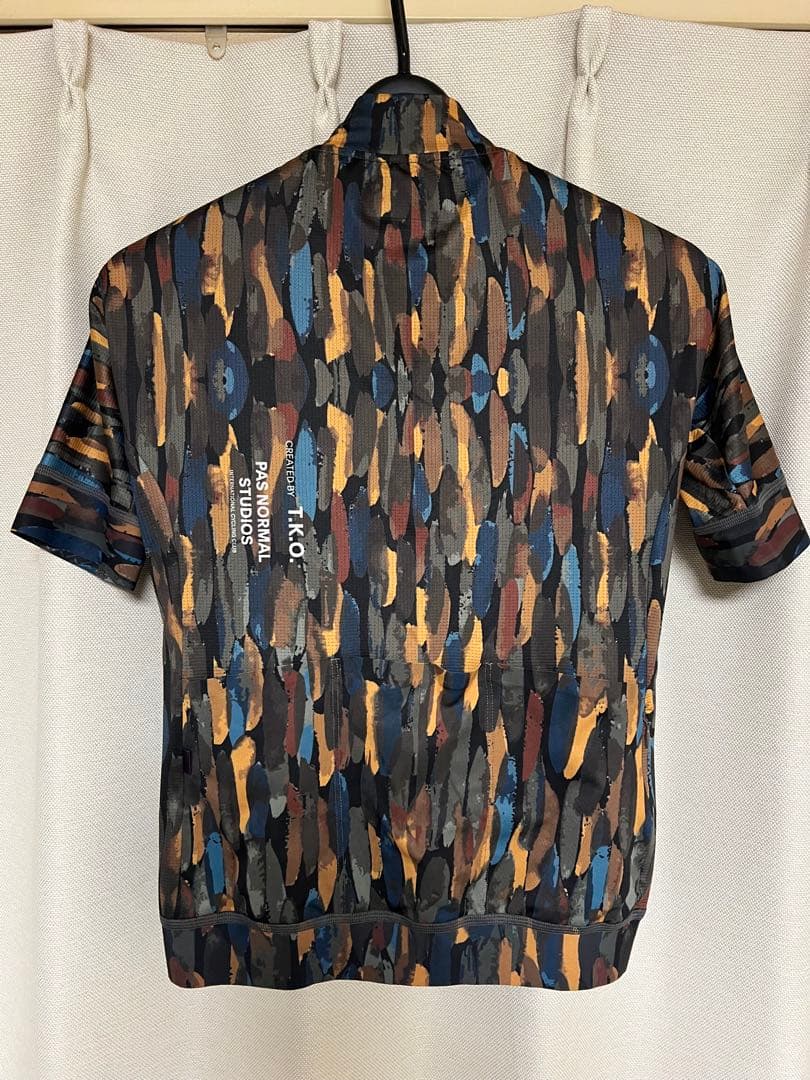 T.K.O. PAS NORMAL STUDIOS サイクリングジャージ