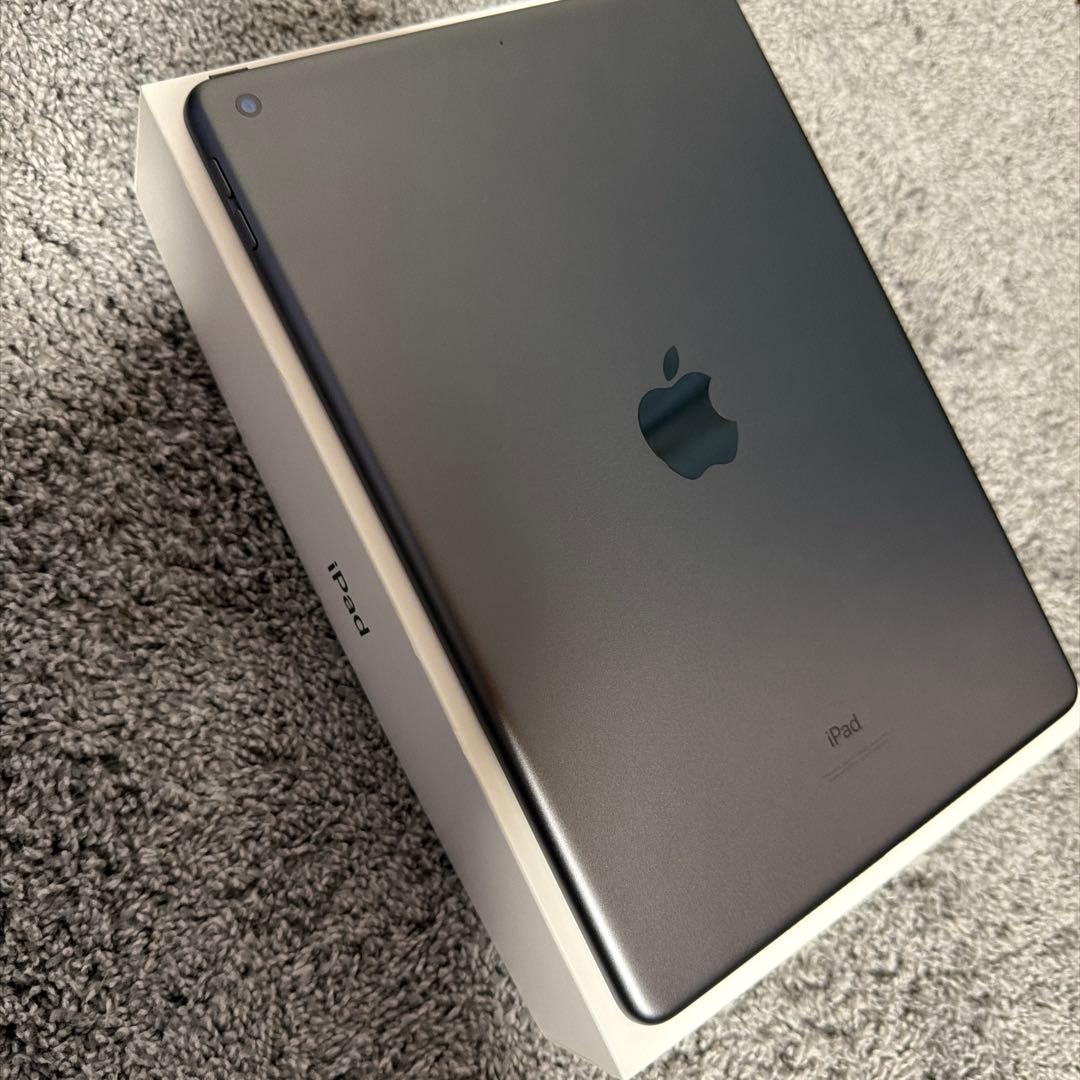 Apple iPad 第9世代　64gb スペースグレー　A2602