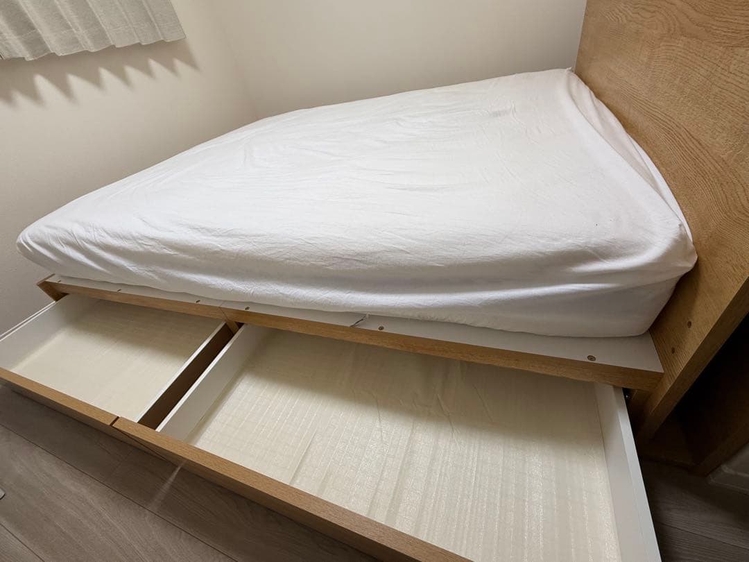 【クイーンサイズ】ニトリカイト3 引出し付き ベッドフレーム