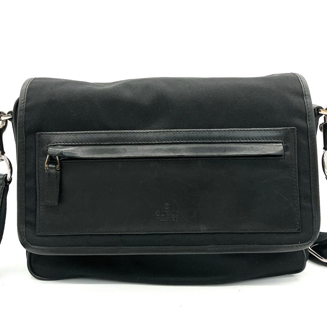 【GUCCI】メッセンジャーバッグ　ナイロン　レザー　ブラック　シルバー金具