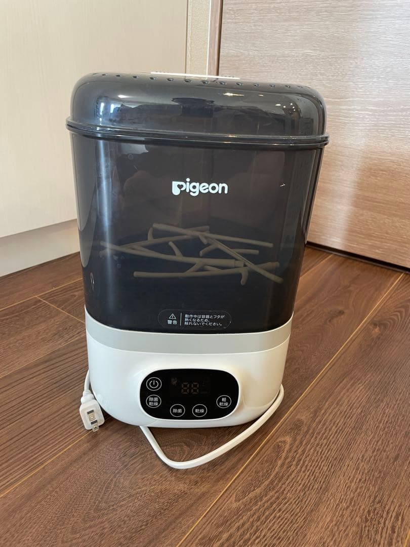 哺乳びんスチーム除菌・乾燥器 ポチット