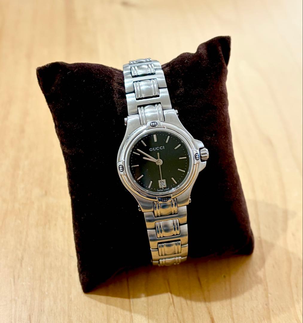 稼働品　GUCCI グッチ　レディース　9040L クォーツ　デイト　ブラック