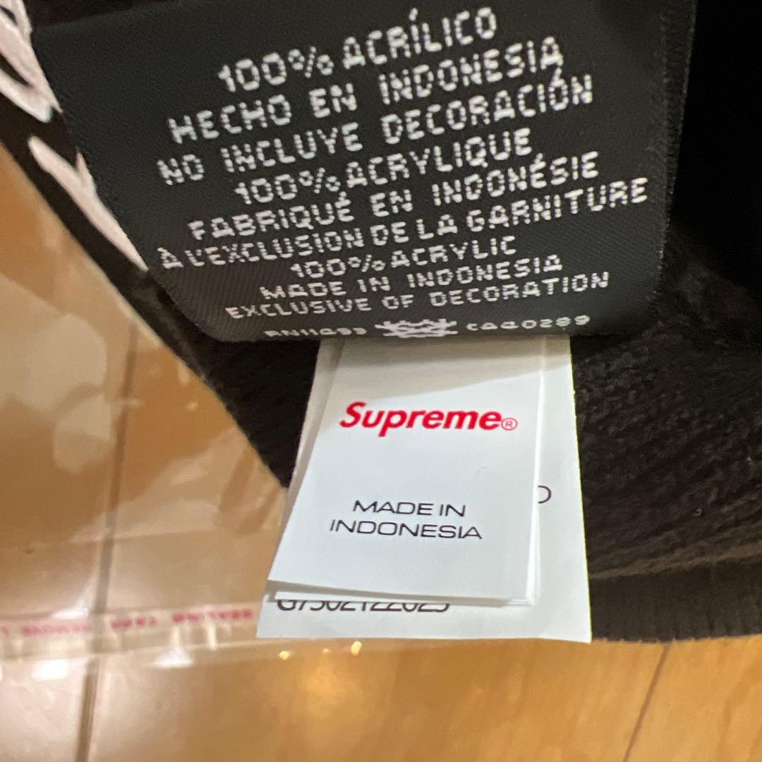 たかし Supreme × New Era® Blackletter Be