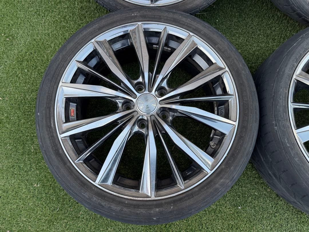 225/40ZR18 ウェッズレオニス 114.3 5穴 ノーマルタイヤ