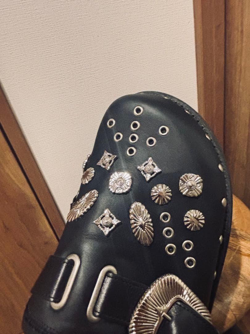 【43】TOGA VIRILIS SHOE EYELET L SABOT