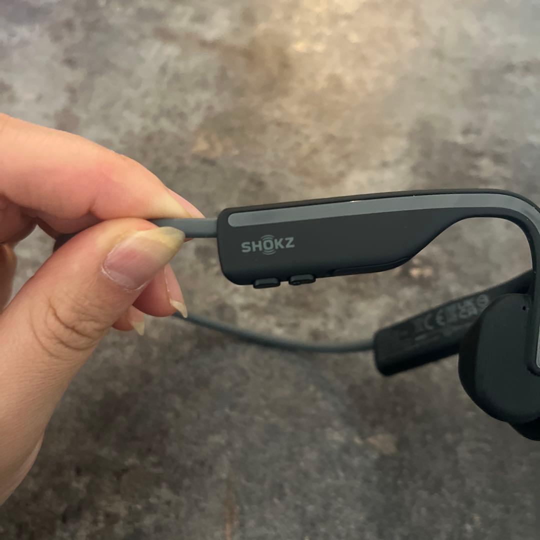 【値下げ交渉OK】SHOKZ OpenMove 骨伝導イヤホン