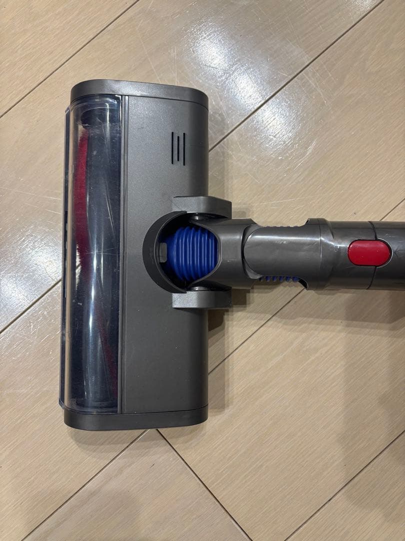 し*ー様 Dyson V8 Slim Fluffy スティッククリーナー本体