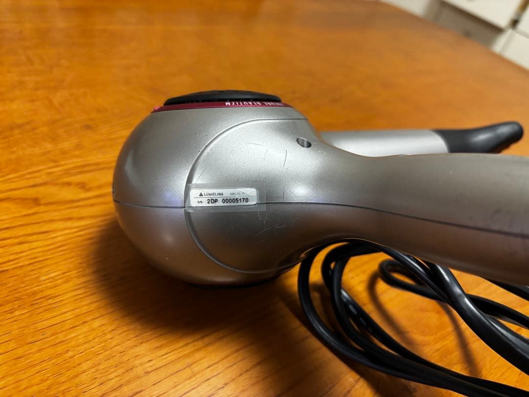良品:ヘアビューザー2DPlus プロフェッショナル リュミエリーナ ドライヤー