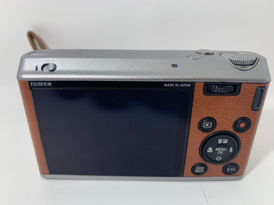 FUJIFILM X-F1 コンパクトデジタルカメラ(ジャンク品)