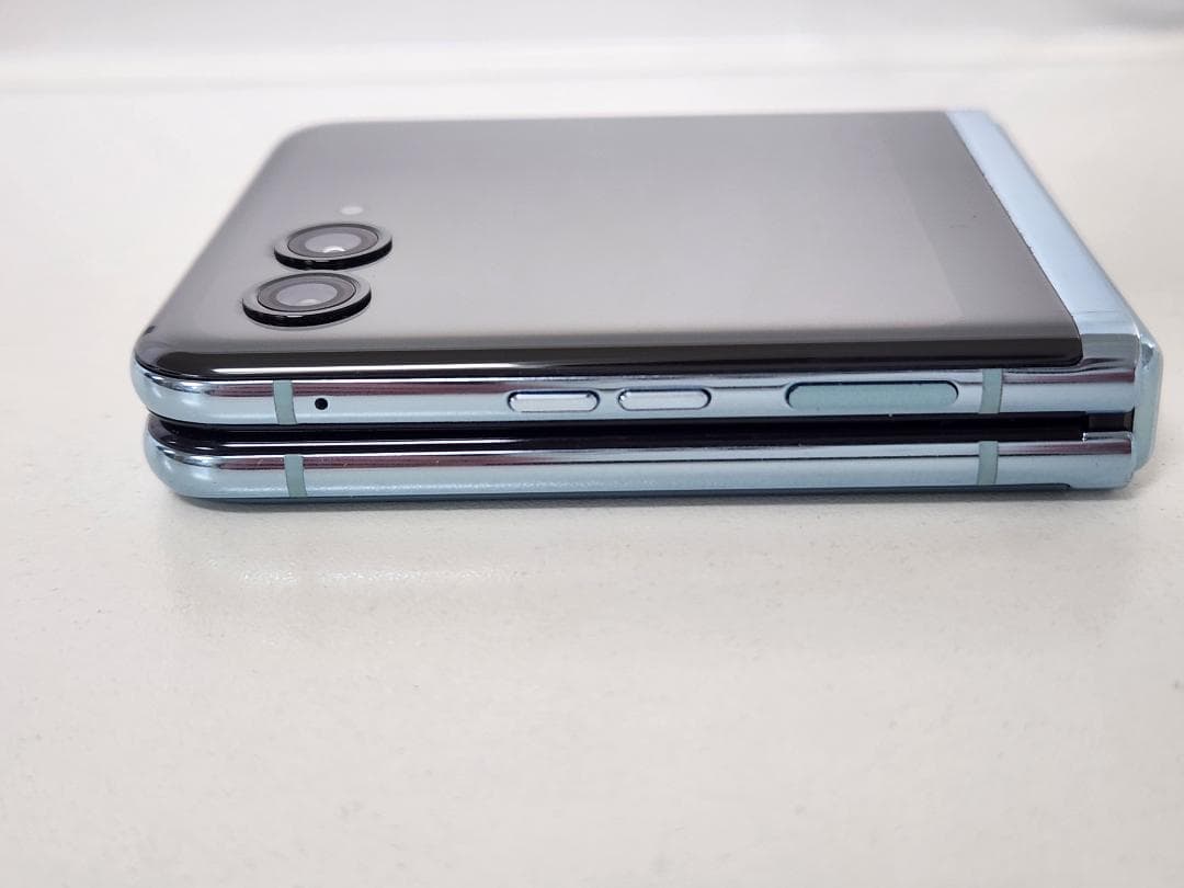 MOTOROLA razr40 ultra　SIMフリー　512GB