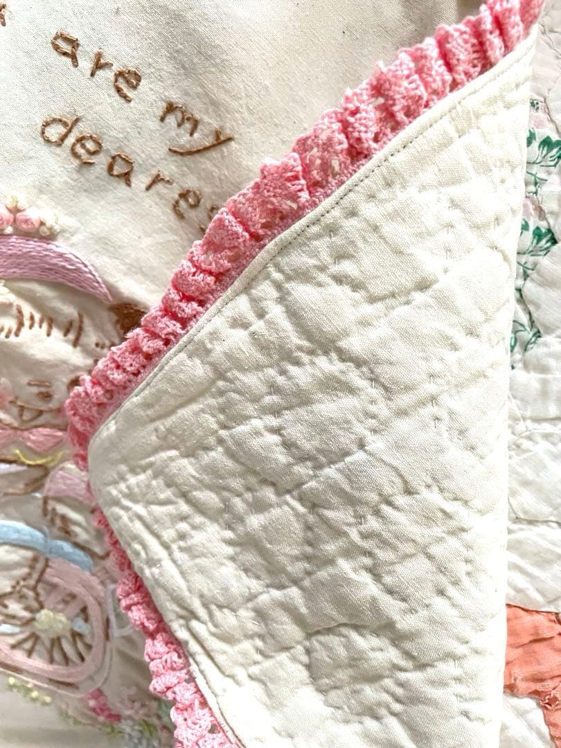 アンティークキルト＆アニマル刺繍わんちゃん♡ねこちゃんハンドメイド刺繍·͜· ♡