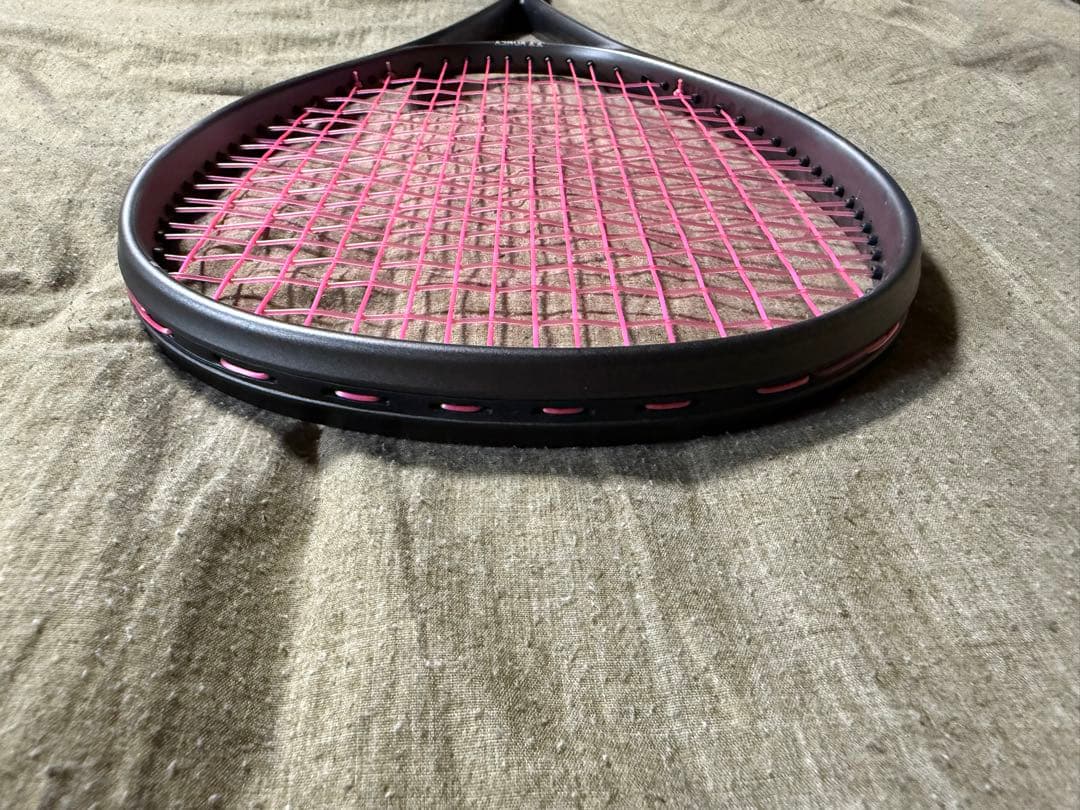 ほぼ新品 YONEX ボルトレイジ 8V UL-2