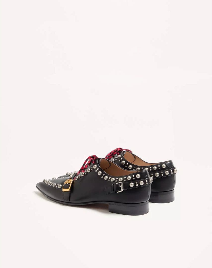 ファンファン　VALENTINO ミケーレ 2026SS スタッズシューズ