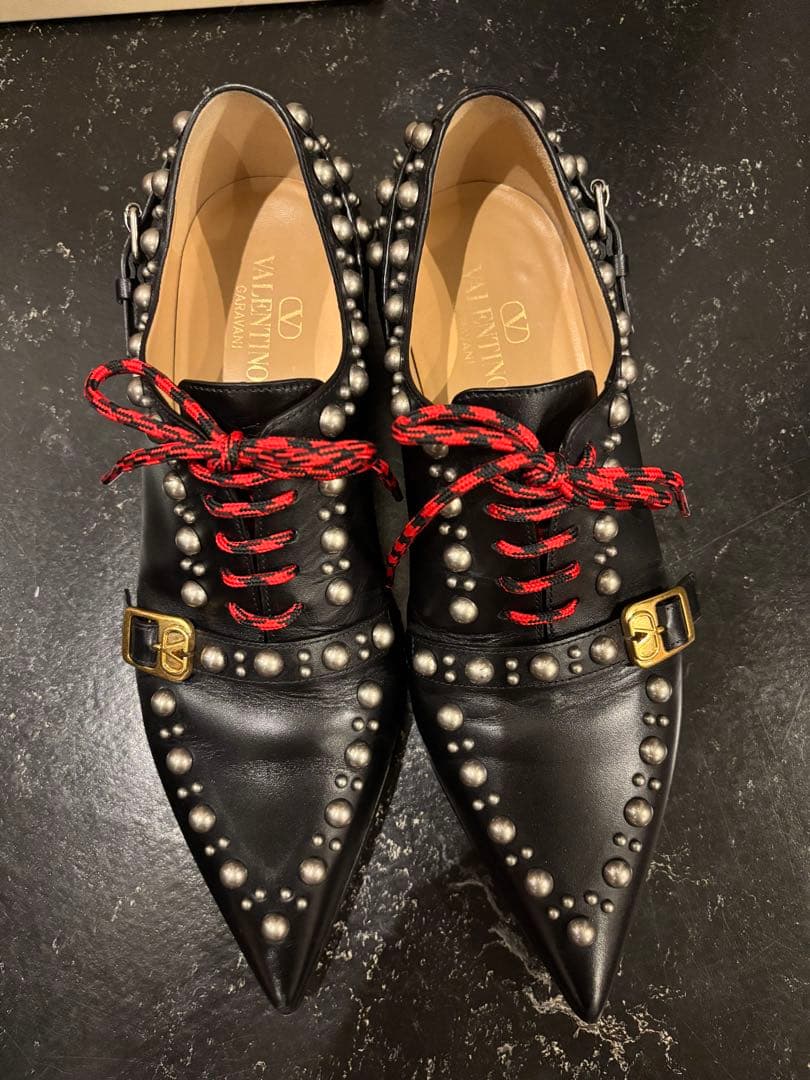 ファンファン　VALENTINO ミケーレ 2026SS スタッズシューズ