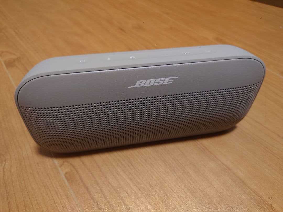 ほぼ新品　BOSE SoundLink Flex 2 サンドストーン