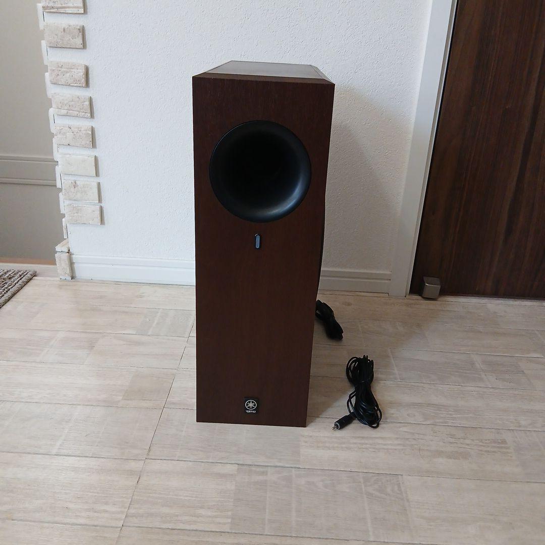 【良品】ヤマハ YAMAHA サブウーファー NS-SW210 重低音 スリム