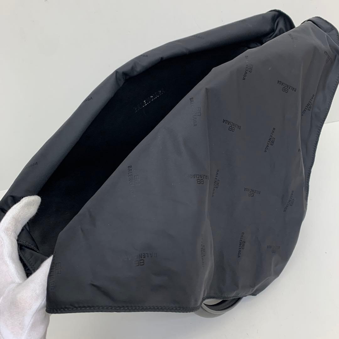 バレンシアガ ビーチバッグ ブラック 黒 かごバッグ 24082631